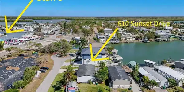 610 Sunset DR