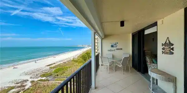 890 S Collier BLVD
