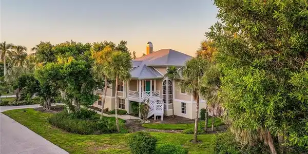 5422 Osprey CT