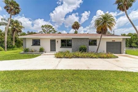 16940 Carolyn LN
