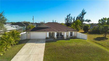 2704 NW 11th TER