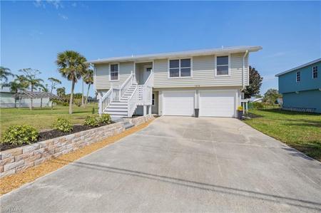 7674 Caloosa DR