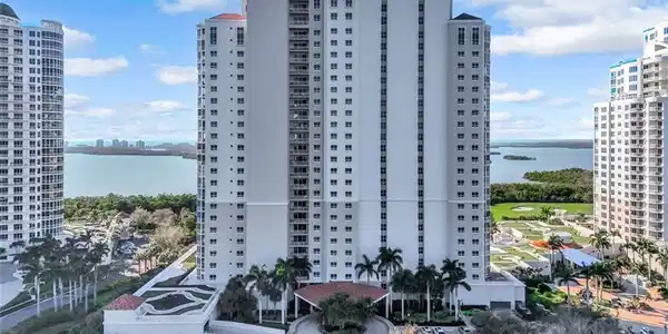 4951 Bonita Bay BLVD