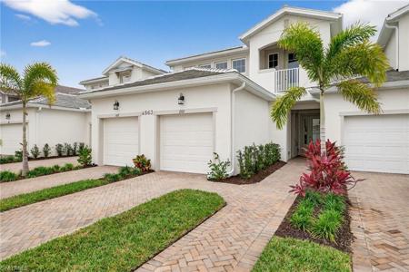 4563 Arboretum CIR