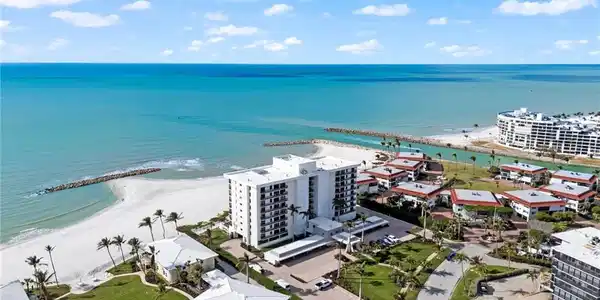 2171 Gulf Shore BLVD N