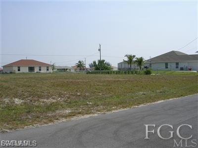 Image 3: View of asphalt street