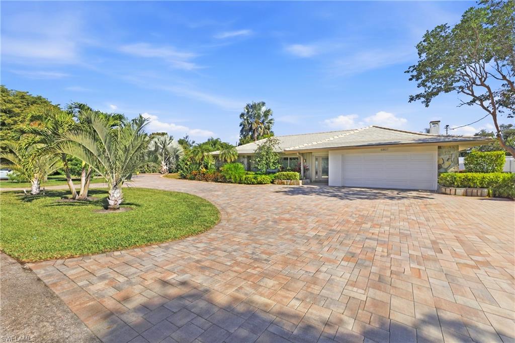 Image 4: Welcome to 6807 Azalea Lane in Fort Myers.