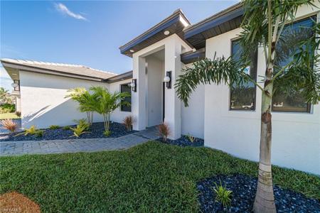 3405 Oasis BLVD