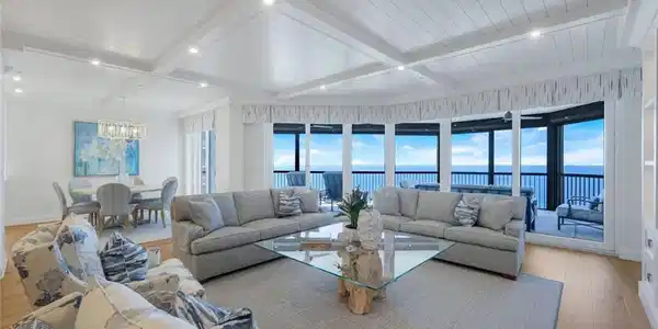 8473 Bay Colony DR