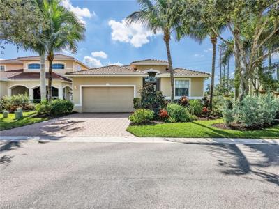 8753 Banyan Bay BLVD