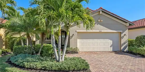 1526 Marton CT