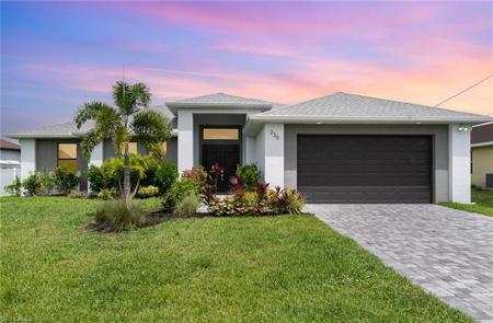 230 SW 25th AVE