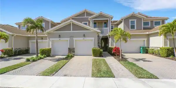 4713 Arboretum CIR