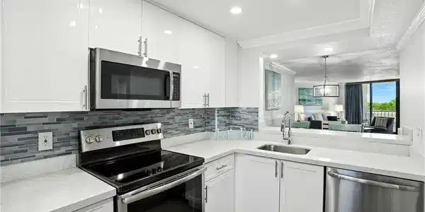 440 Seaview CT