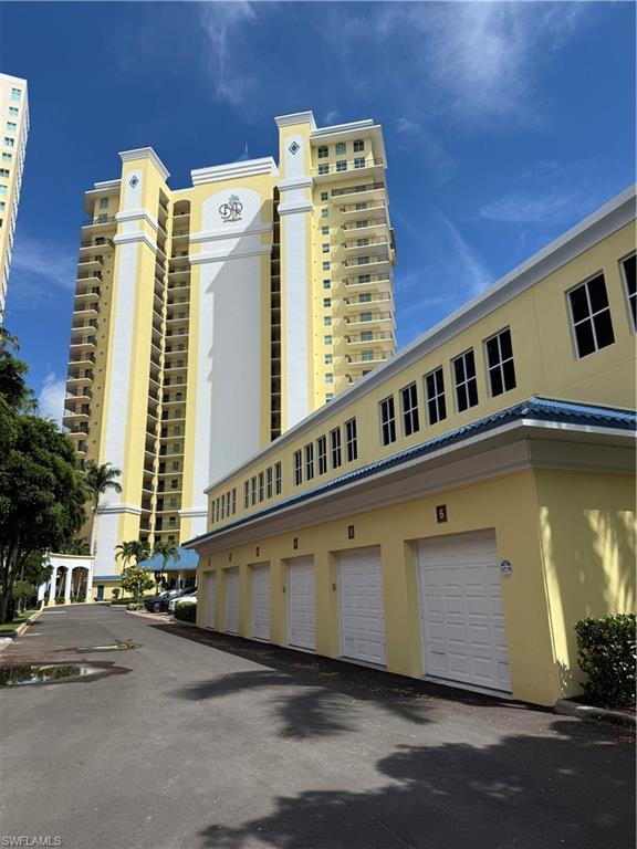 Image 4: View of building exterior
