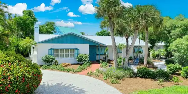 513 Rabbit RD