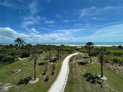 497 E Gulf DR