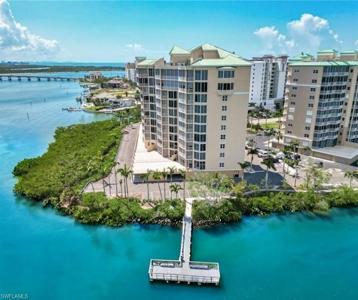 4137 Bay Beach LN
