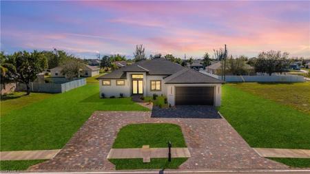 2728 tropicana PKWY W