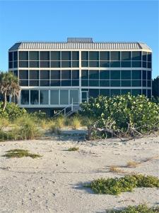 3001 W Gulf DR