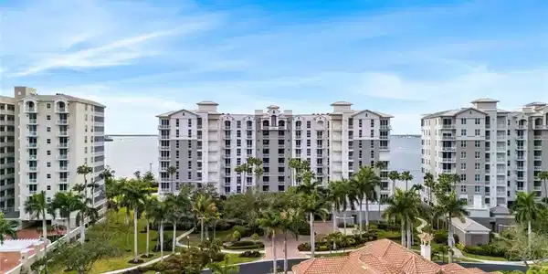 14220 Royal Harbour CT