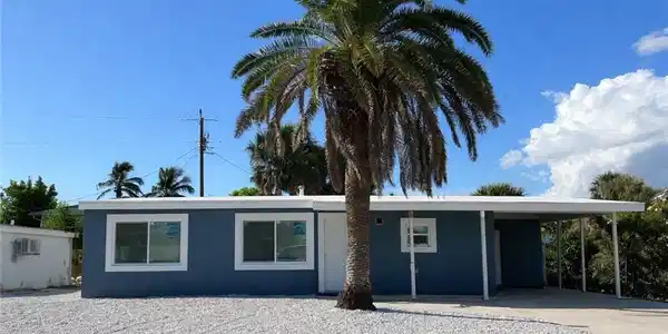 149 Hibiscus DR
