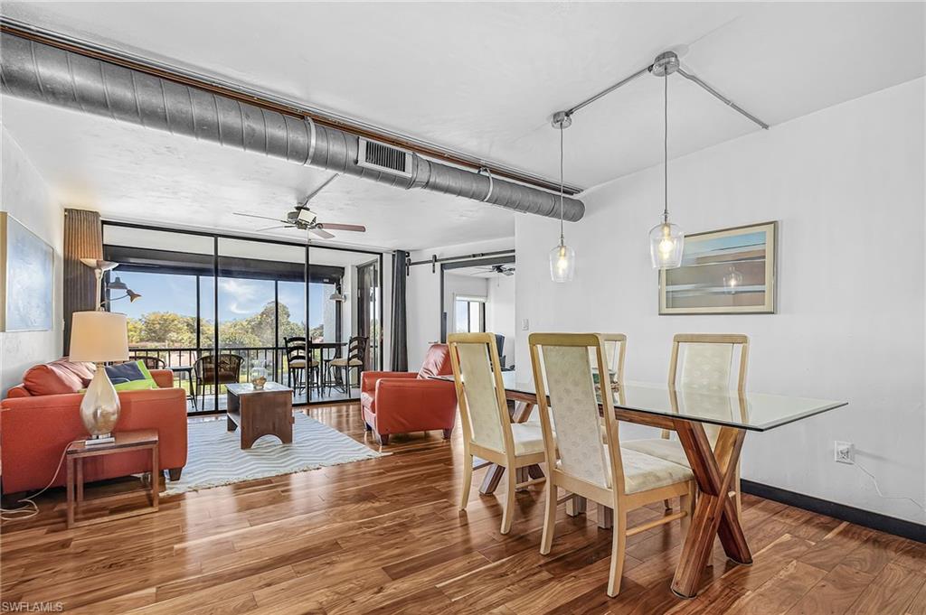 Image 4: Dining area