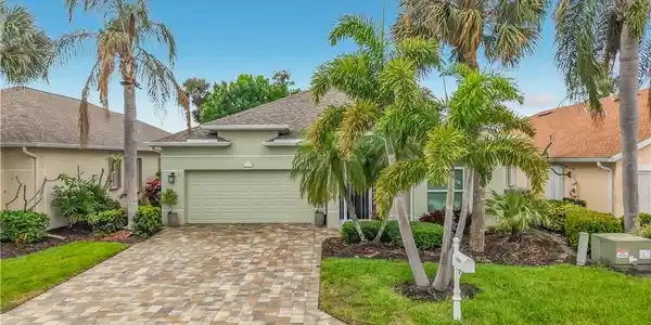 13337 QUEEN PALM RUN