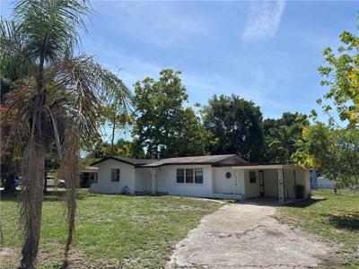 3977 Seminole AVE