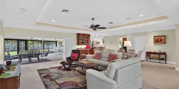 4478 Windjammer LN