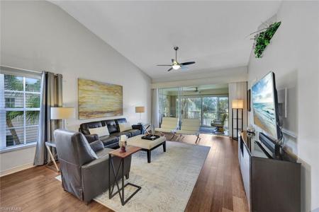 752 Wiggins Lake DR