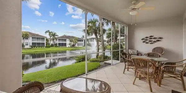 5060 Yacht Harbor CIR