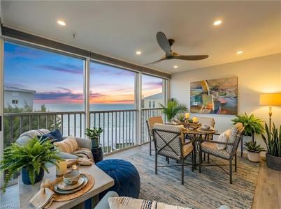 3483 Gulf Shore BLVD N
