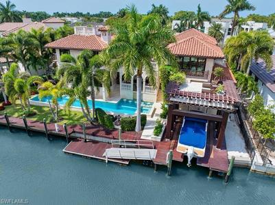 2233 Forrest LN
