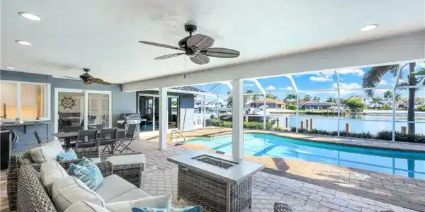 427 Nassau CT