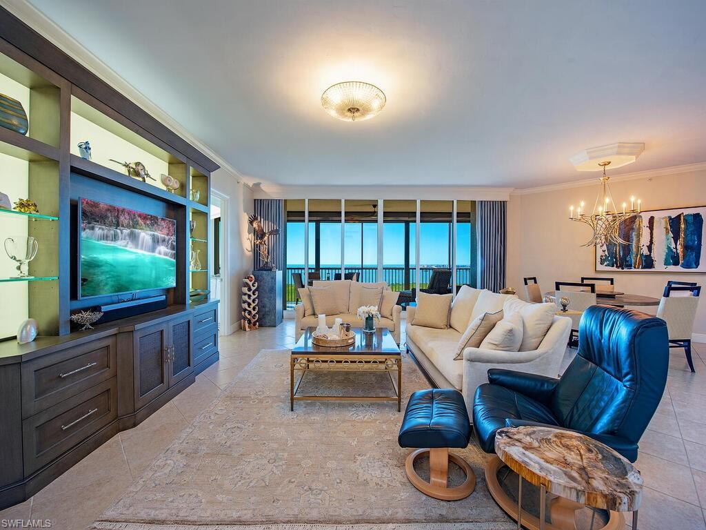 Image 2: Great Room