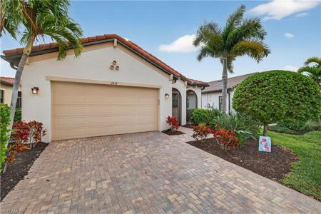 1412 Lucena LN S