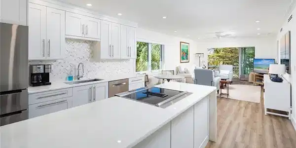 333 4th AVE S