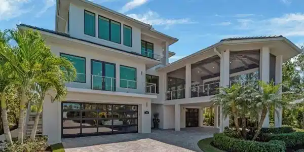 296 Seabreeze DR