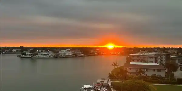 3430 Gulf Shore BLVD N
