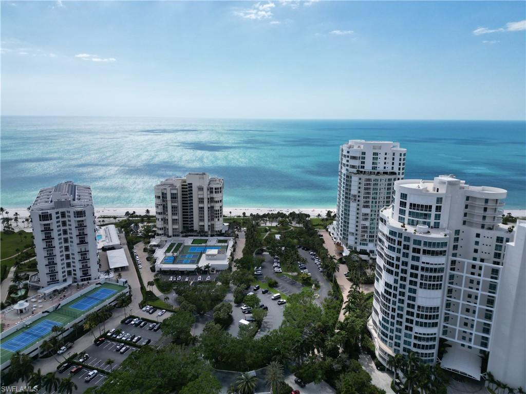 Image 4: Park Shore Beach Park