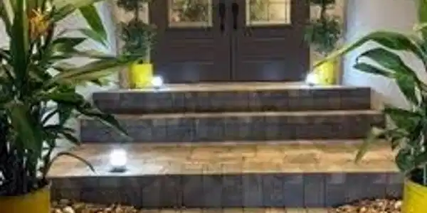 Image 4: Stately Entrance