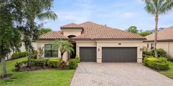 9364 Vercelli CT