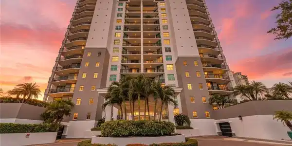 455 Cove Tower DR