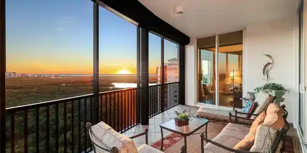 Image 4: Gorgeous sunset views from your rear lanai