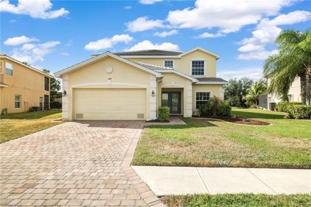 2201 Cape Heather CIR