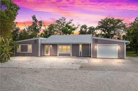 5675 Sandal LN