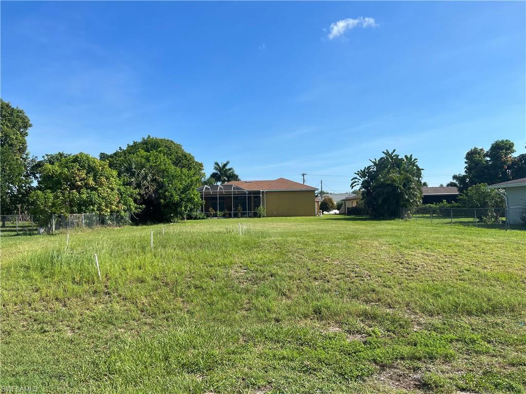 Image 1: 1433 SE 30th St