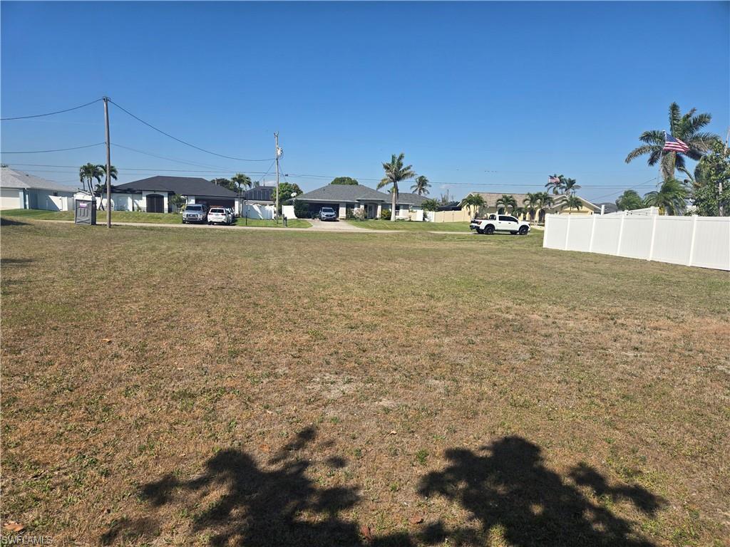 Image 4: View from rear of yard.