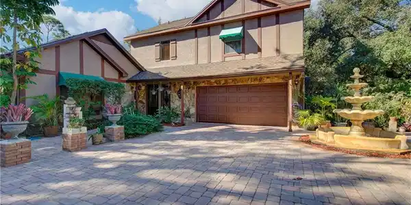 3836 Hidden Acres CIR N